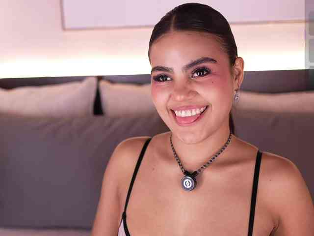 IvyEllis webcam