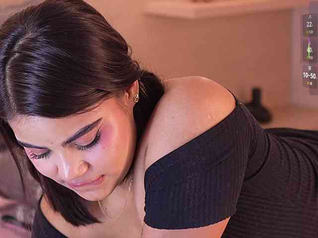 IvyEllis webcam