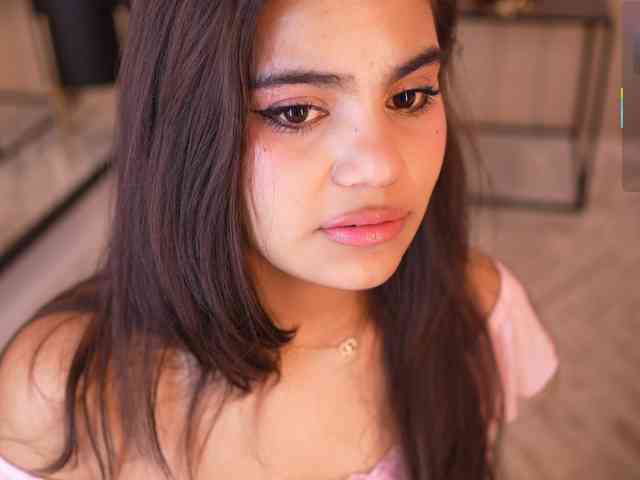 IvyEllis webcam