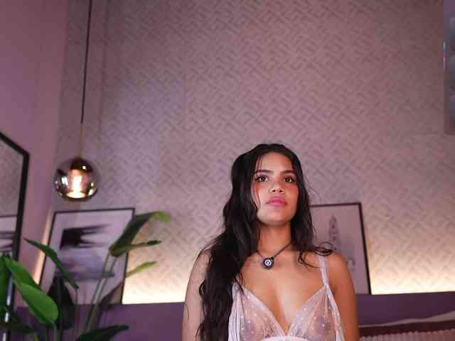 IvyEllis webcam