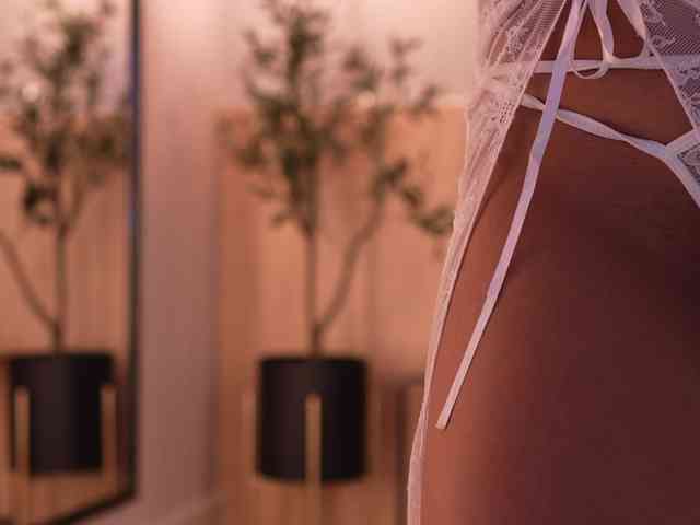 IvyEllis webcam