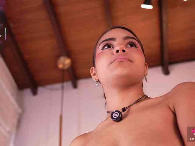 IvyEllis webcam