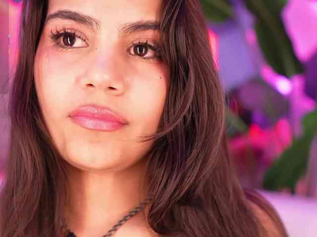 IvyEllis webcam