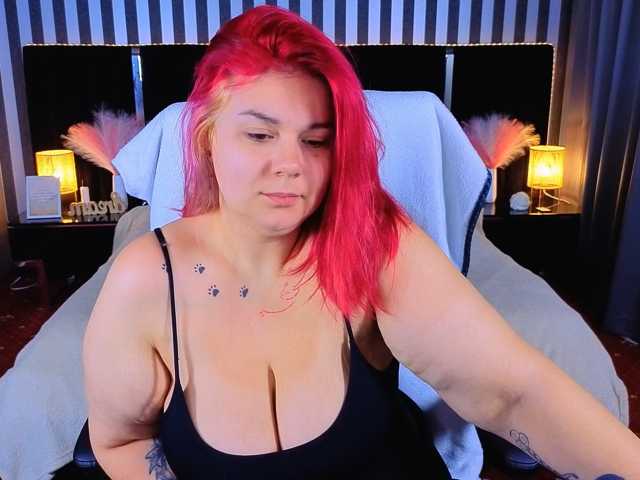 BettyDark live cam on BongaCams