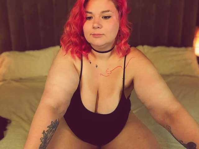 BettyDark live cam preview