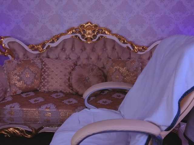 BettyDark live webcam show