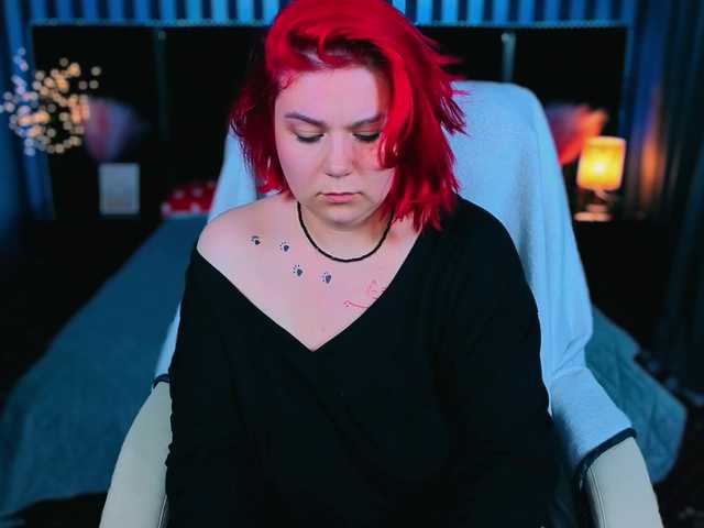 BettyDark's BongaCams show and profile