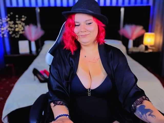 BettyDark live cam on BongaCams