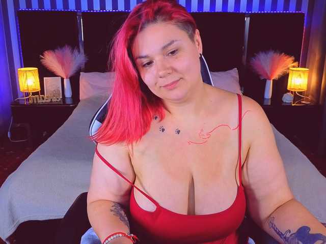 BettyDark live cam on BongaCams