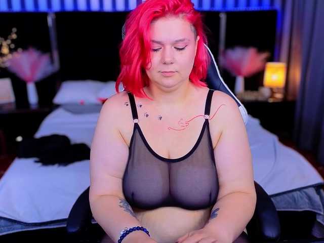 BettyDark live cam