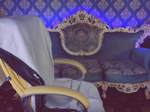 BettyDark live cam preview