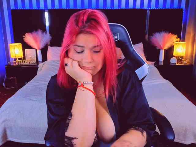 BettyDark webcam
