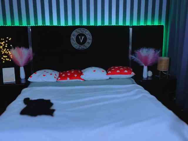 BettyDark webcam