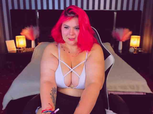 BettyDark webcam