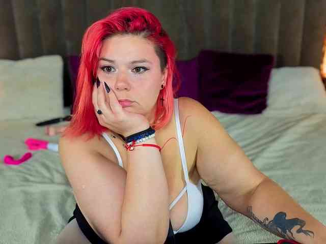 BettyDark webcam