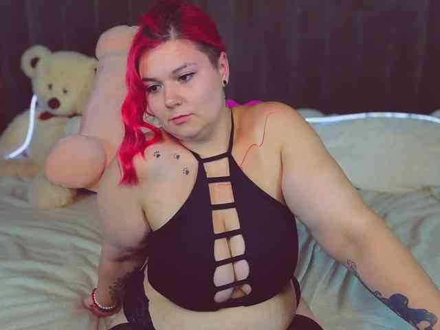 BettyDark webcam