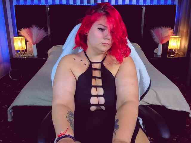 BettyDark webcam