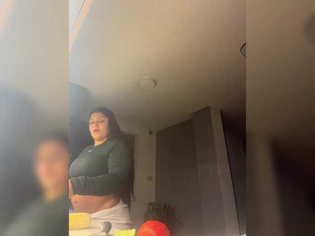 Sarah2Colliins live webcam show