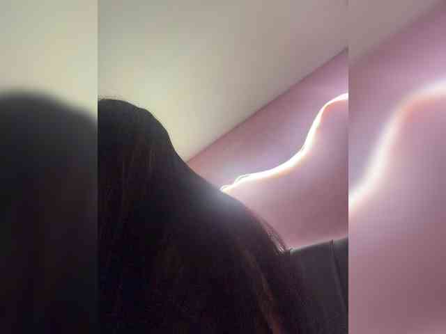 Sarah2Colliins webcam