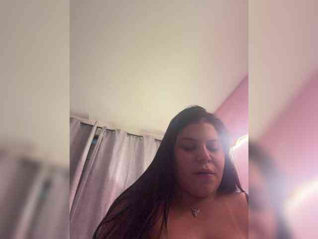 Sarah2Colliins webcam