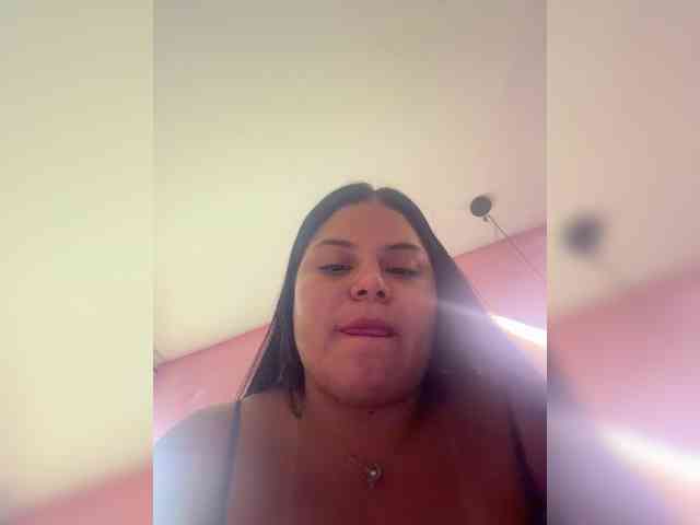 Sarah2Colliins webcam