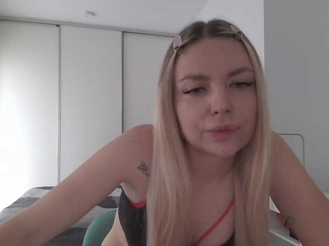 Blondie8853