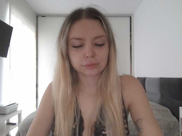 Blondie8853