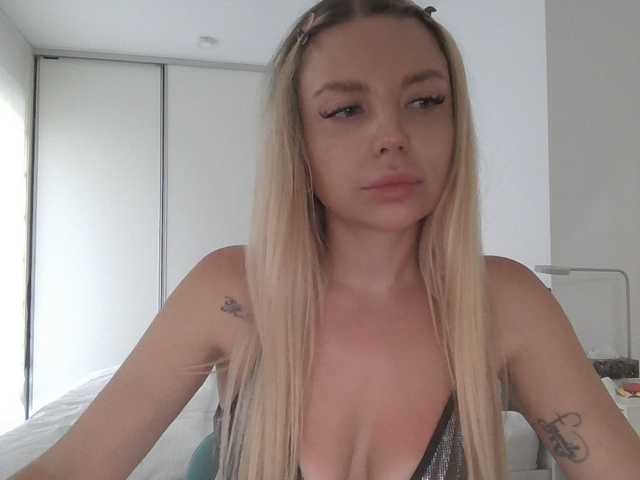 Blondie8853