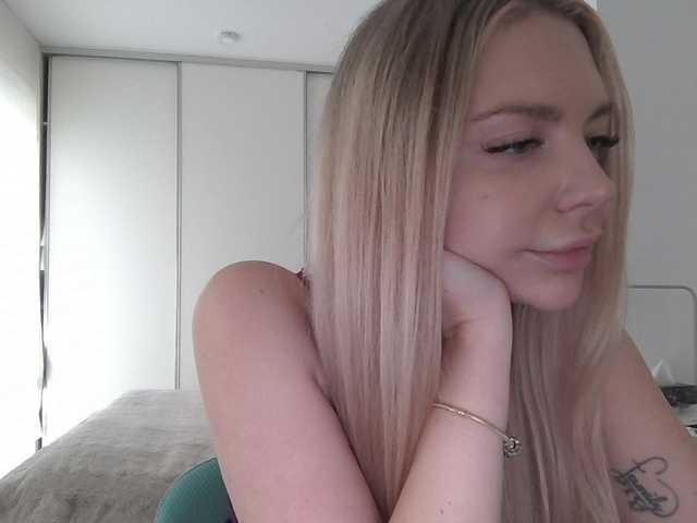 Blondie8853