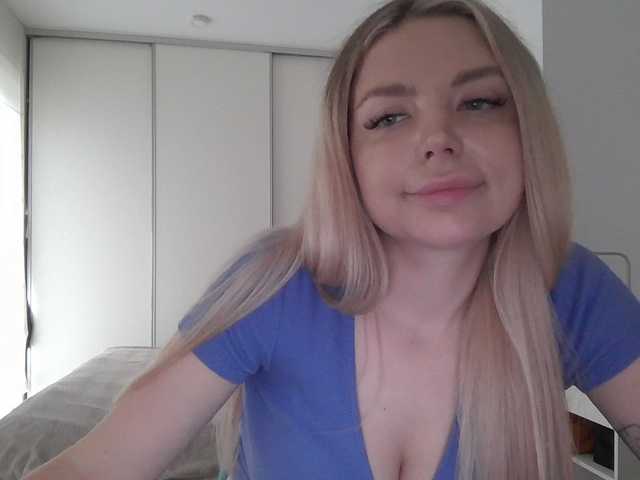 Blondie8853