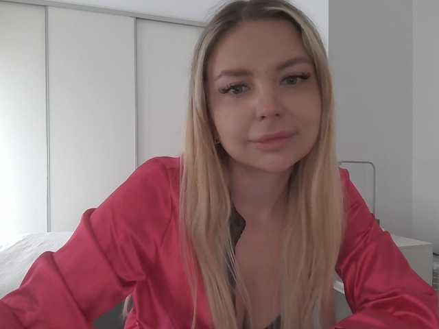 Blondie8853