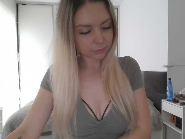Blondie8853
