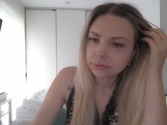 Blondie8853