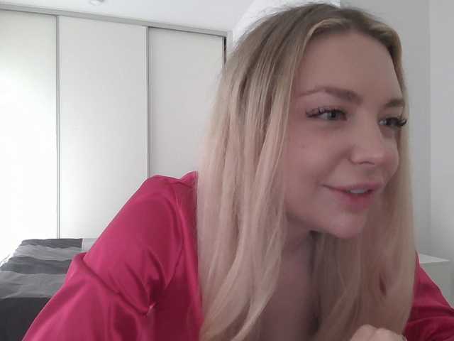 Blondie8853