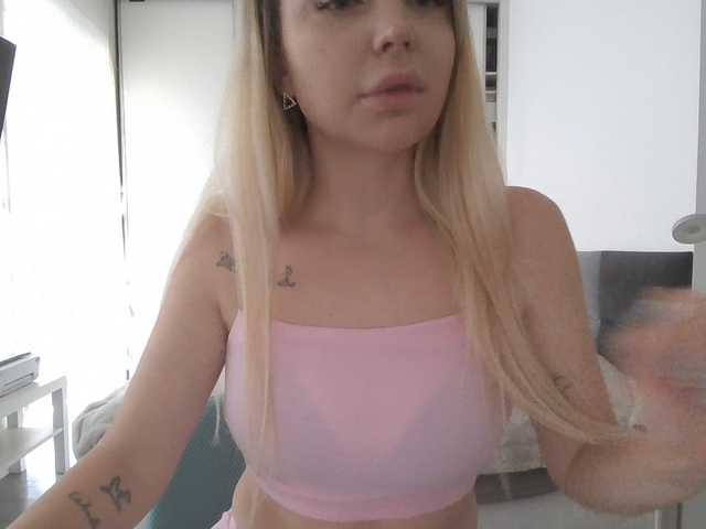 Blondie8853