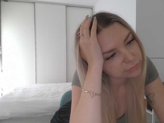 Blondie8853