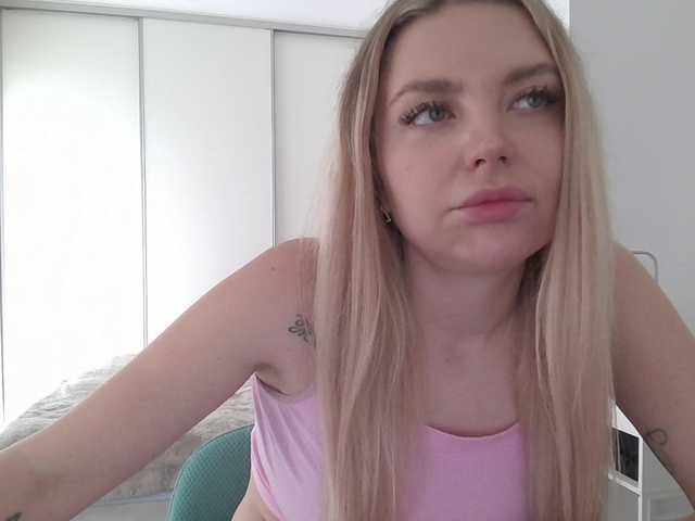 Blondie8853