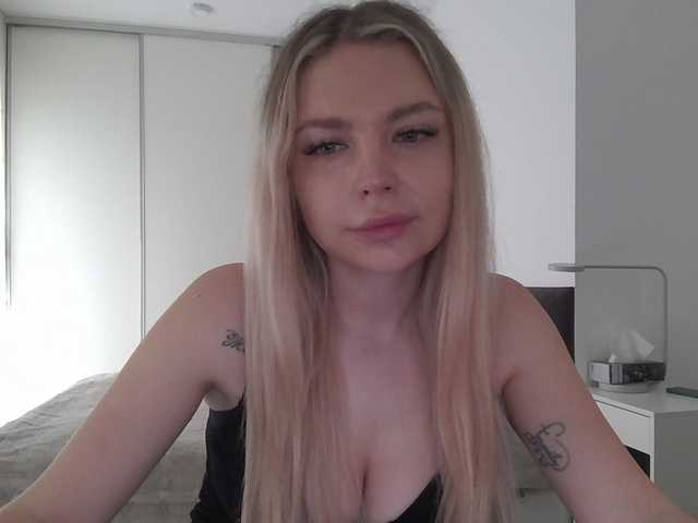 Blondie8853