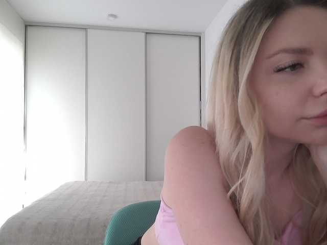 Blondie8853