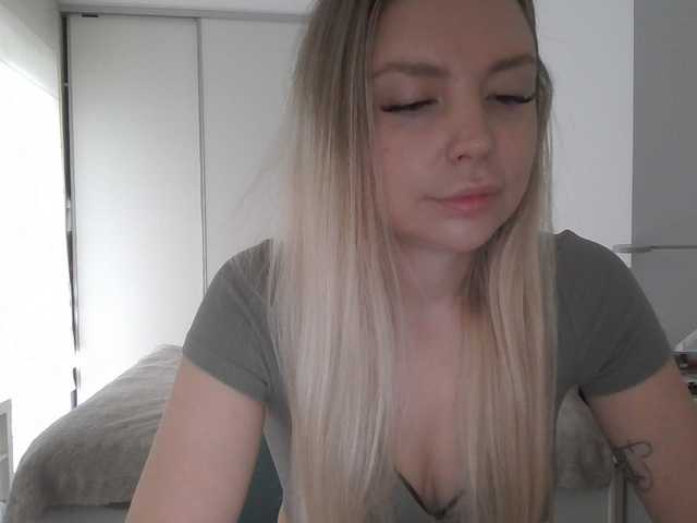 Blondie8853