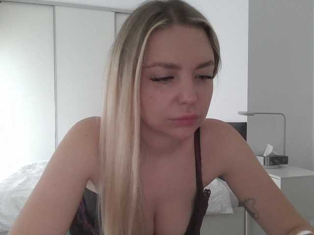 Blondie8853