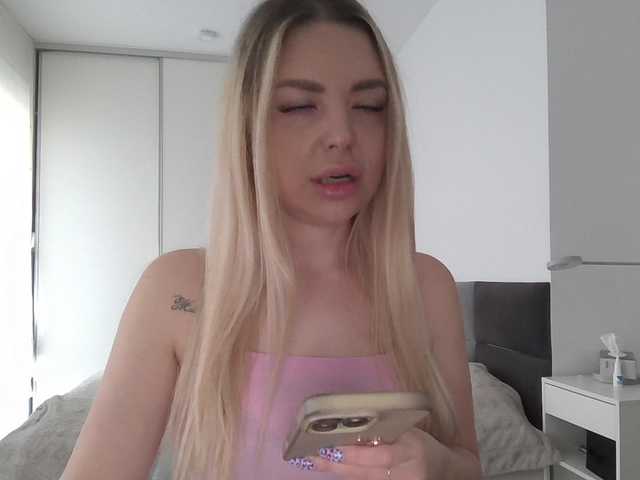 Blondie8853