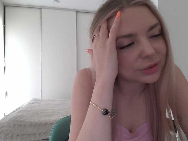 Blondie8853