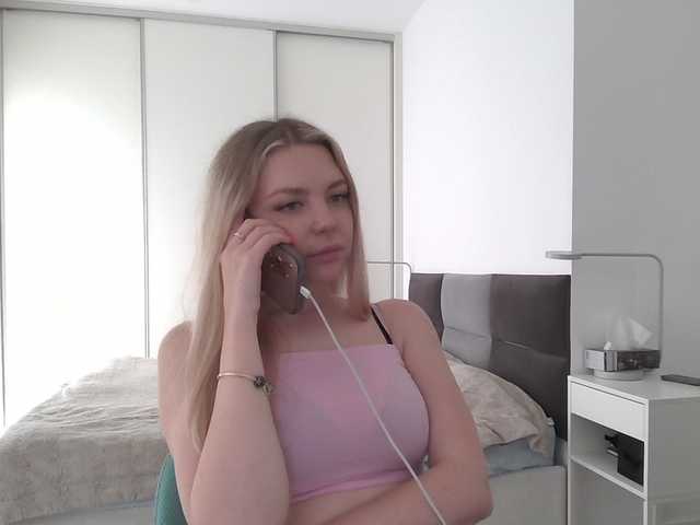 Blondie8853