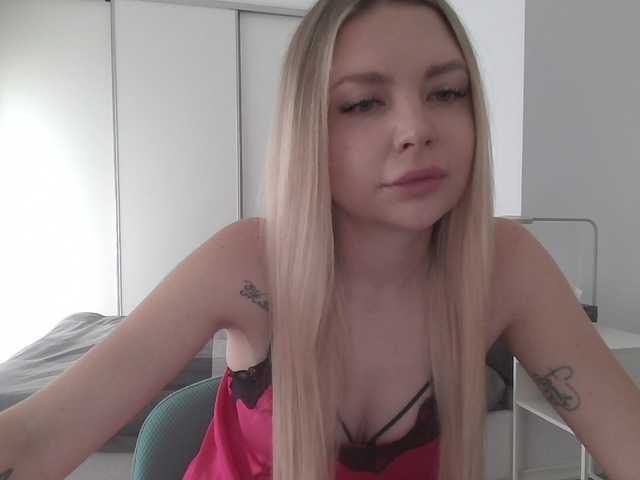 Blondie8853