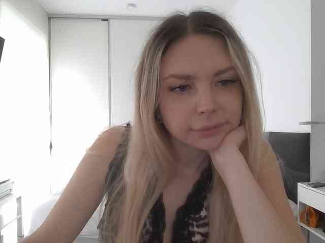 pinkpanther8899 webcam