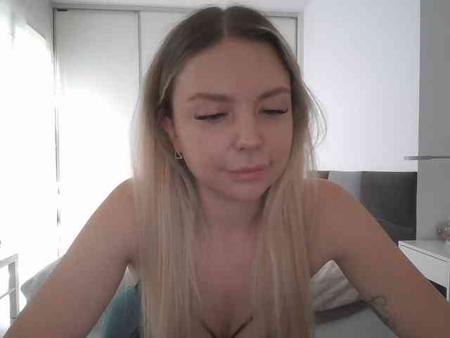 pinkpanther8899 webcam