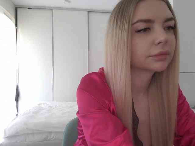 Blondie8853