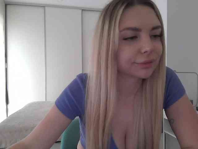 pinkpanther8899 webcam
