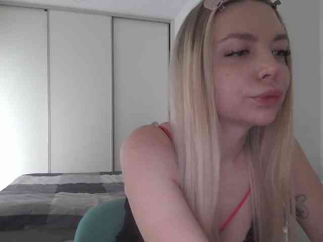 pinkpanther8899 webcam